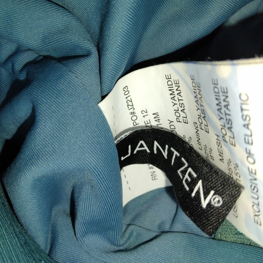 Jantzen Ribbed Tummy Control One-Piece Swimsuit Size 12 - Picture 14 of 14